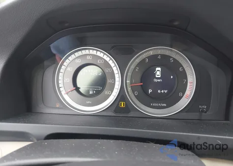 2012 Volvo S60 T5 z USA, uszkodzony, nr VIN YV1622FS3C2044120